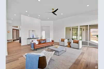 7371 W Summit Crest Cir, Herriman, UT 84096 - Photo 17