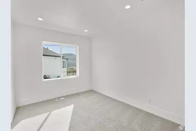 7371 W Summit Crest Cir, Herriman, UT 84096 - Photo 33
