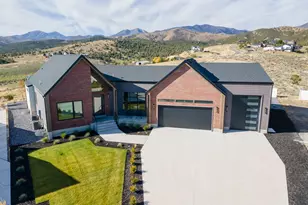 7371 W Summit Crest Circle, Herriman, UT 84096 - Photo 1