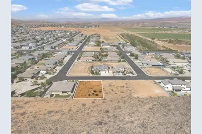 2405 S 3330 W, Hurricane, UT 84737 - Photo 11