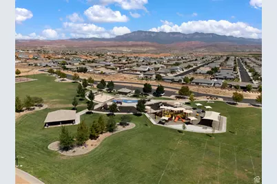 2405 S 3330 W, Hurricane, UT 84737 - Photo 23