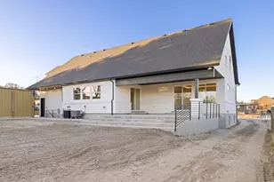 2929 W 10755 S, South Jordan, UT 84095 - Photo 13