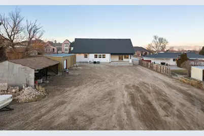 2929 W 10755 S, South Jordan, UT 84095 - Photo 9