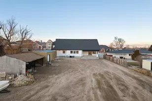 2929 W 10755 S, South Jordan, UT 84095 - Photo 9