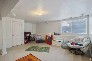 7954 N Dundee Dr, Eagle Mountain, UT 84005 - Photo 19