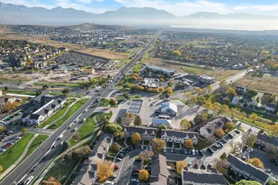 7954 N Dundee Dr, Eagle Mountain, UT 84005 - Photo 25