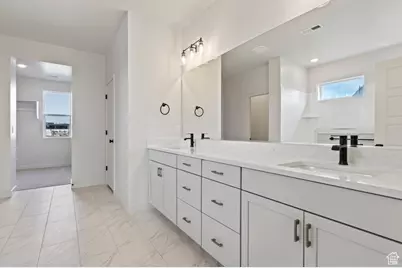 1340 E Hollyhock Way, Layton, UT 84040 - Photo 11