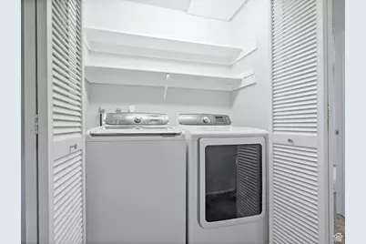 668 E Cobblestone Ln S, Midvale, UT 84047 - Photo 17