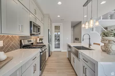 2961 S 2425 W #1123, Syracuse, UT 84075 - Photo 11