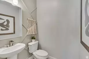 2961 S 2425 W, Syracuse, UT 84075 - Photo 3