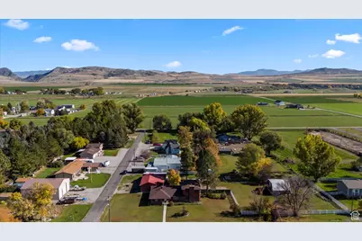 303 S Center St, Fielding, UT 84311 - Photo 53
