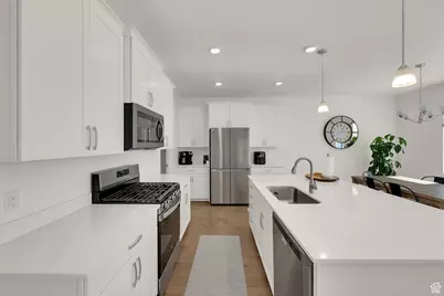 8719 W Beckville Dr, Magna, UT 84044 - Photo 11