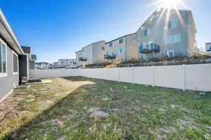 8719 W Beckville Dr, Magna, UT 84044 - Photo 27