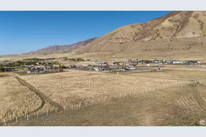 1602 E Arrowhead Ln, Erda, UT 84074 - Photo 49