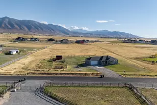 1602 E Arrowhead Ln, Erda, UT 84074 - Photo 45