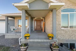 1602 E Arrowhead Ln, Erda, UT 84074 - Photo 7