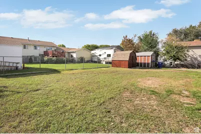3869 W Detevis Cir, West Valley, UT 84120 - Photo 25