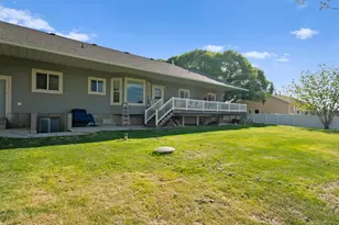 1010 S Anna Ekins Memorial Ln, Genola, UT 84655 - Photo 25