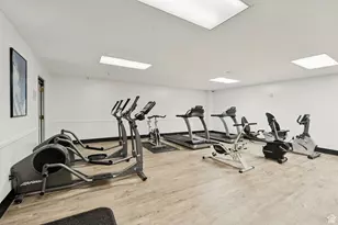 241 N Vine St W, Salt Lake City, UT 84103 - Photo 29