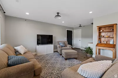 58 E 300 S, Kanosh, UT 84637 - Photo 55