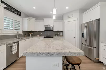 898 N Burke Ln, Elk Ridge, UT 84651 - Photo 11