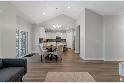 898 N Burke Ln, Elk Ridge, UT 84651 - Photo 7