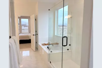 974 E 400 N #1, Salem, UT 84653 - Photo 33