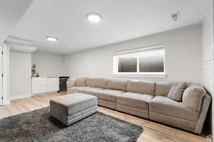 12034 S 1900 W, Riverton, UT 84065 - Photo 23