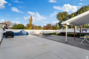 12034 S 1900 W, Riverton, UT 84065 - Photo 33