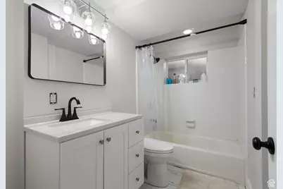 12034 S 1900 W, Riverton, UT 84065 - Photo 25