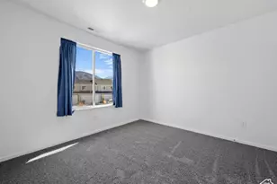 1833 N Blue Iris Ave, Tooele, UT 84074 - Photo 9