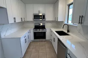 704 W Daisy Ln S, Murray, UT 84123 - Photo 5