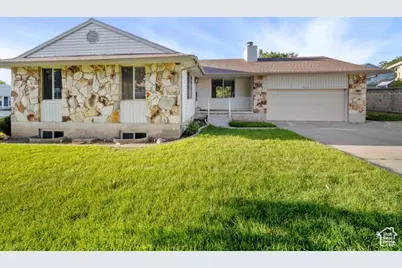 704 W Daisy Ln S, Murray, UT 84123 - Photo 1