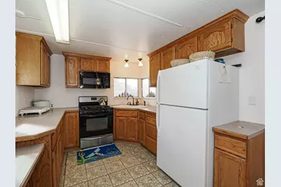 11980 E Sports Haven Dr, Fairview, UT 84629 - Photo 33