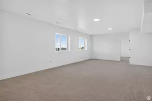 3223 S 4975 W, West Haven, UT 84401 - Photo 19