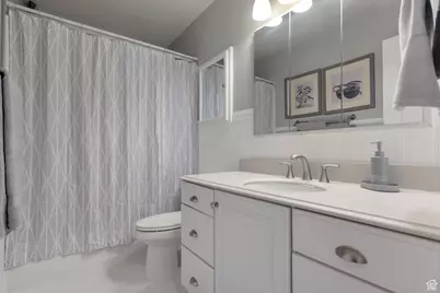 913 W 2025 S, Woods Cross, UT 84087 - Photo 17