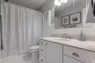 913 W 2025 S, Woods Cross, UT 84087 - Photo 17