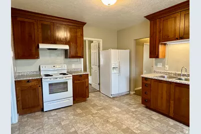 294 S 300 W, Delta, UT 84624 - Photo 9
