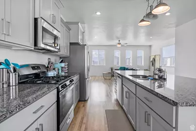 424 S 900 W, American Fork, UT 84003 - Photo 15