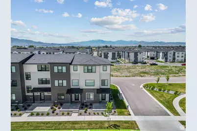 424 S 900 W, American Fork, UT 84003 - Photo 3