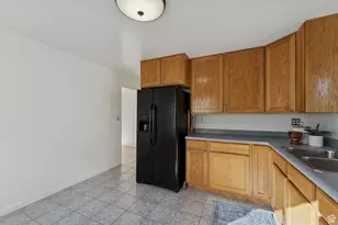 993 S Montgomery St W, Salt Lake City, UT 84104 - Photo 13