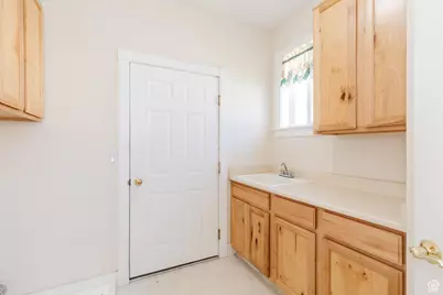 890 E 450 S, Smithfield, UT 84335 - Photo 29