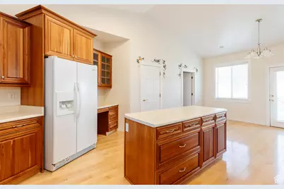 890 E 450 S, Smithfield, UT 84335 - Photo 11