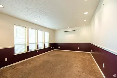 1012 W 3550 N, Pleasant View, UT 84414 - Photo 9