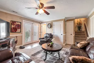 3238 W 4630 St S, West Valley, UT 84119 - Photo 9