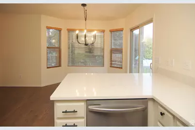 1242 W 1075 N, Clinton, UT 84015 - Photo 17