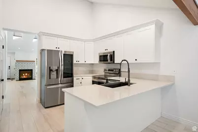 6969 S 855 E, Midvale, UT 84047 - Photo 15