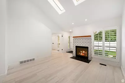 6969 S 855 E, Midvale, UT 84047 - Photo 3