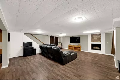 2067 W 4750 S, Roy, UT 84067 - Photo 23