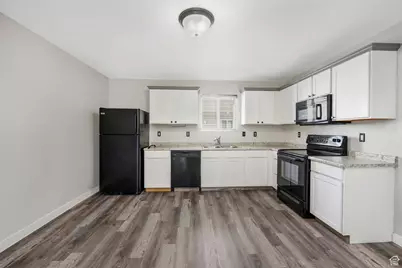 740 E 125 N, Vineyard, UT 84059 - Photo 9